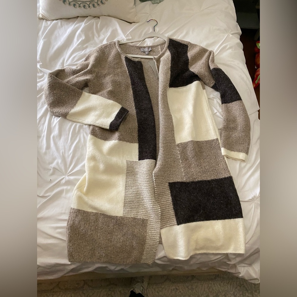 Color Block Drape Sweater